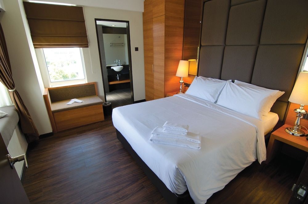 C'haya Hotel 3