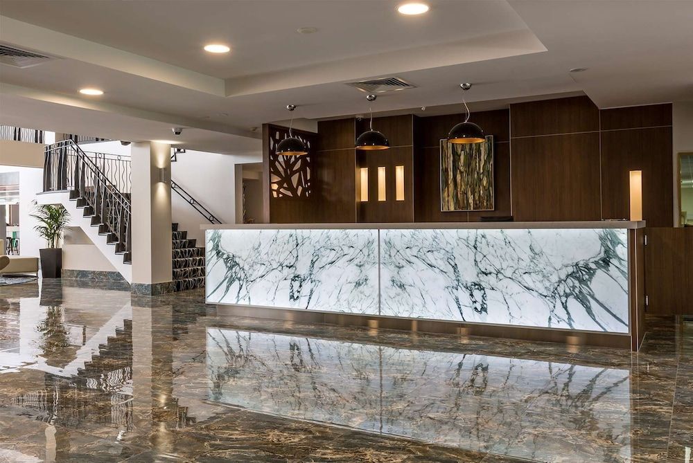 Ramada by Wyndham Hope Harbour 3