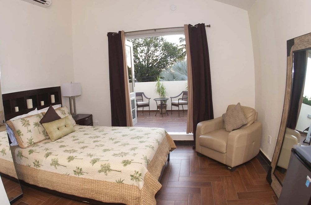 A La Bella Noni Bed & Breakfast 2