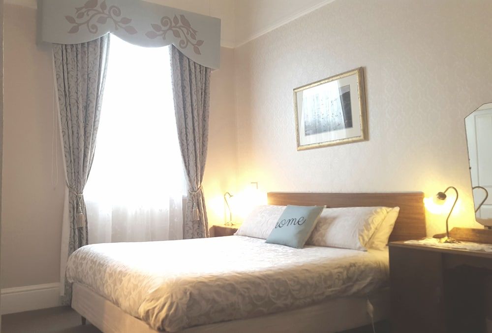 Strahan Wilderness Lodge