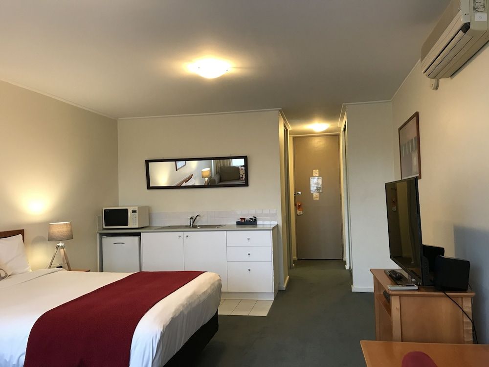 Quality Inn & Suites Knox 3