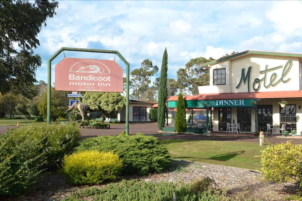 Bandicoot Motor Inn