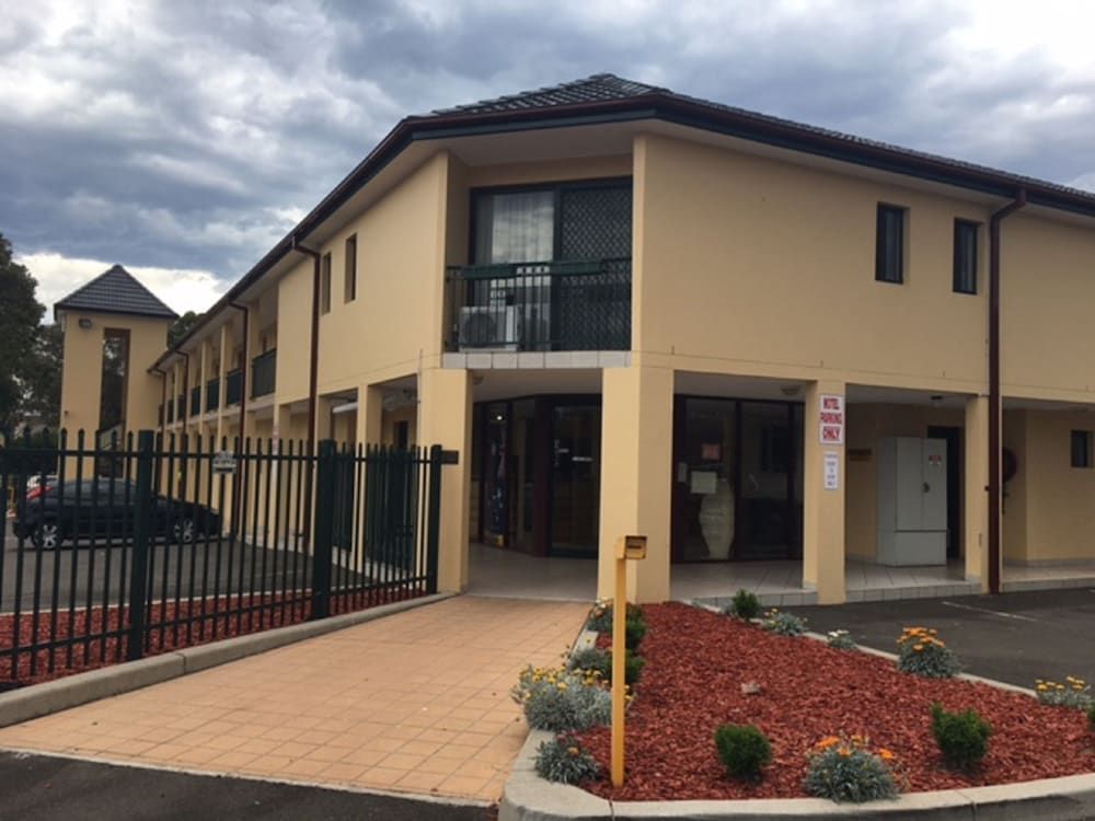 St. Marys Park View Motel