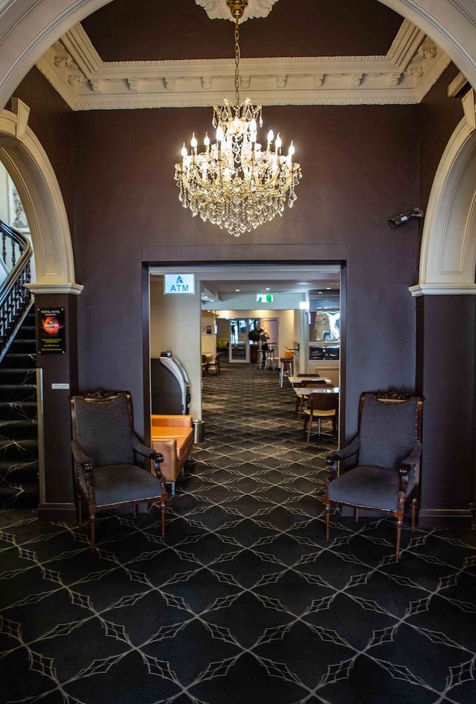 Royal Hotel Randwick 2