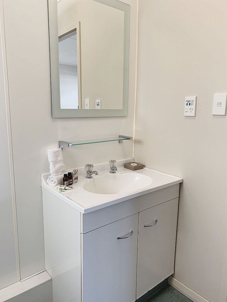 Archway Motel & Chalets 2