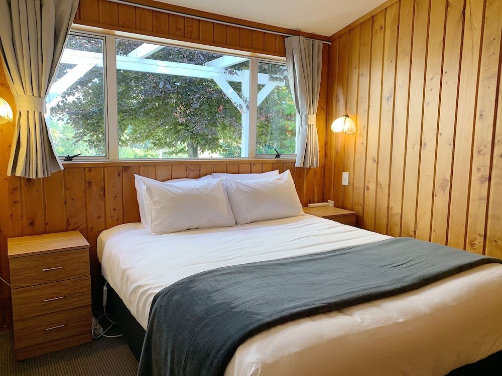 Archway Motel & Chalets 3