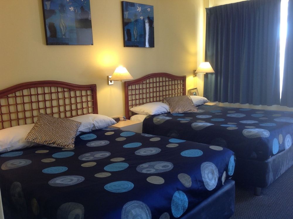 Raceways Motel 3