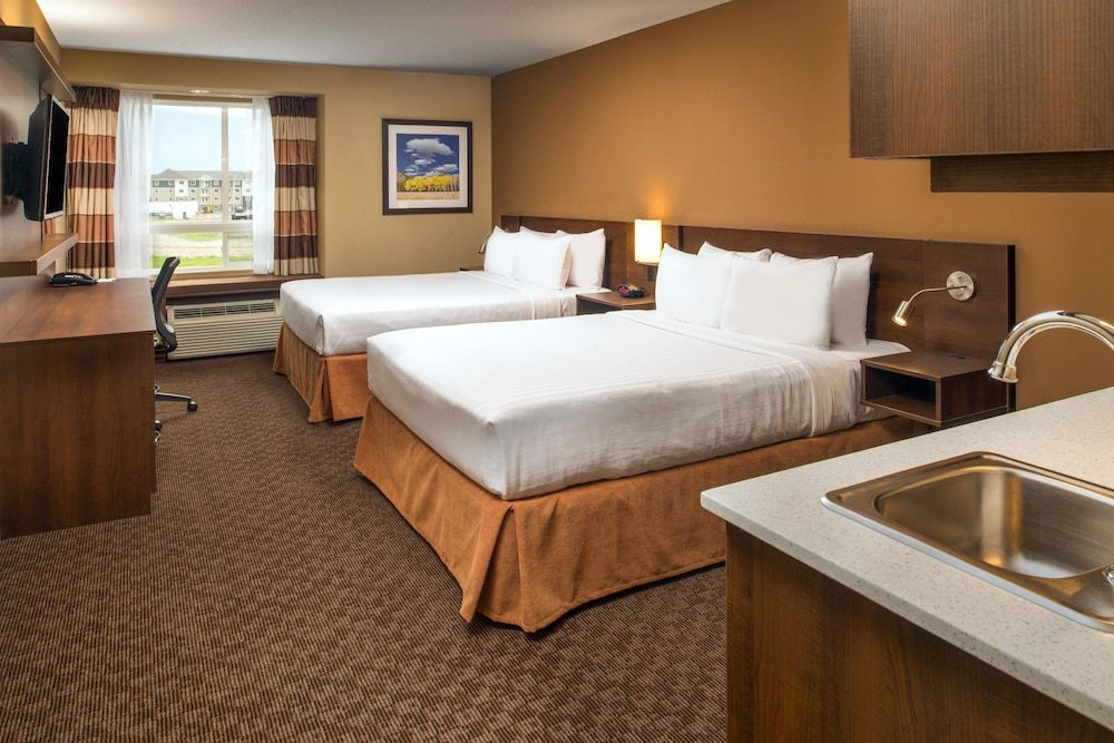Microtel Inn & Suites by Wyndham Red Deer 1