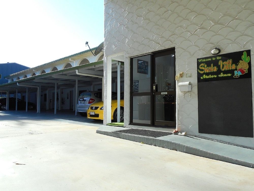 Siesta Villa Motel 2