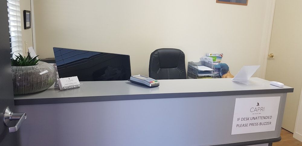 Capri On Pilot Bay 2