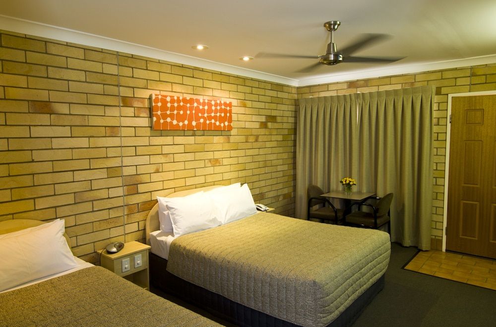 Starlight Motor Inn 2