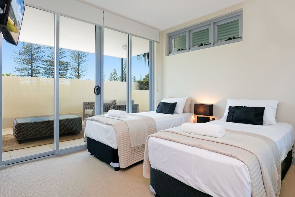 Proximity Waterfront Apartments 3