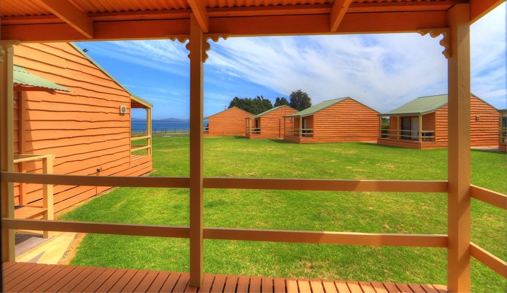 Low Head Tourist Park - Caravan Park