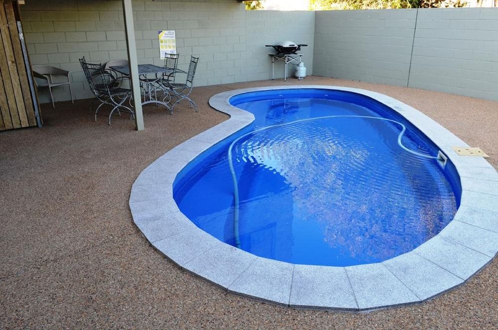 Welcome Home Motel and Apartments