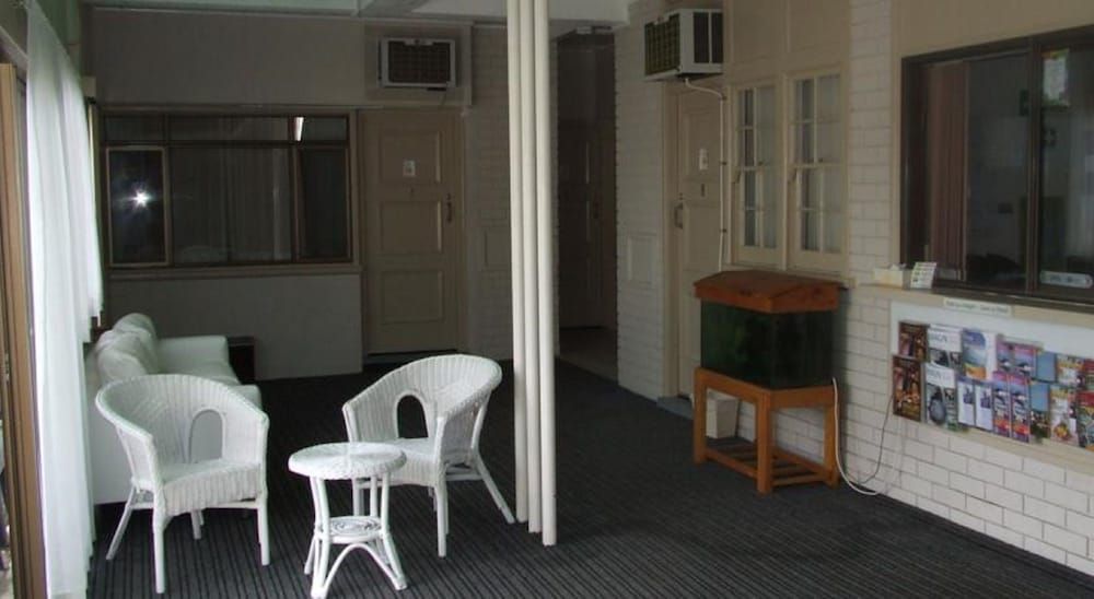 Aquarius Motel Belmont 2