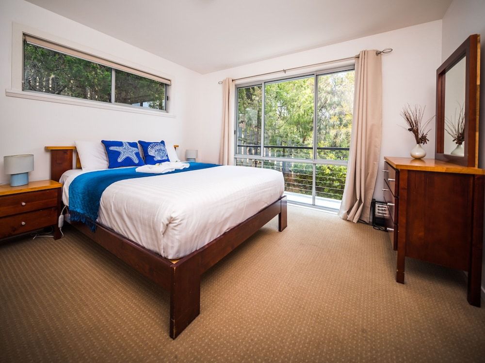 Suntrap Cove Bicheno 2