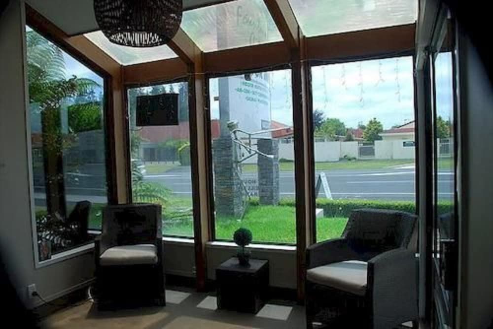 Fountain City Motor Inn 2