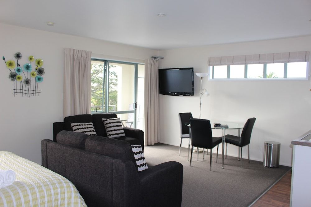 Westport Spa Motel 3