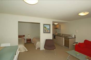 Atlas Suites And Apartments 3