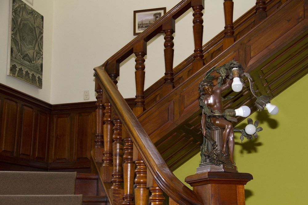 Las Mercedes Hostal Residencial 3