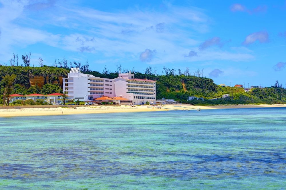 Resort Hotel Bel Paraiso 3 étoiles à Nakijin