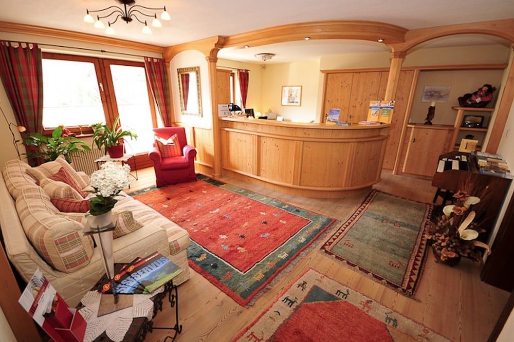 Apart Hotel Garni Strasser 2