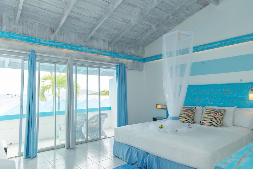 Anchorage Yacht Club Hotel 3