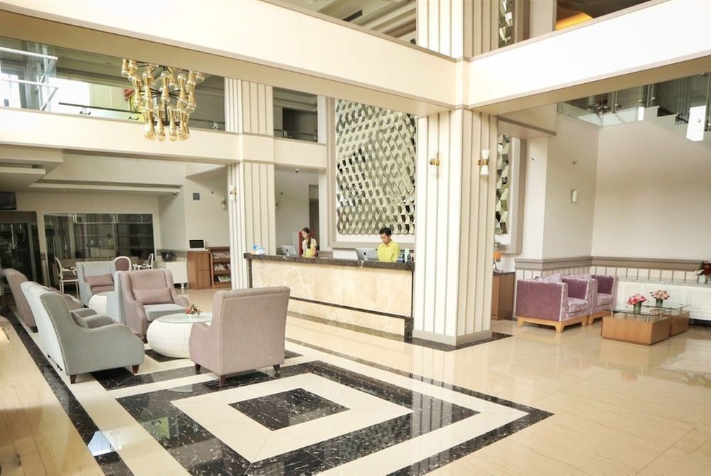 Shakti Hotel Bandung 2
