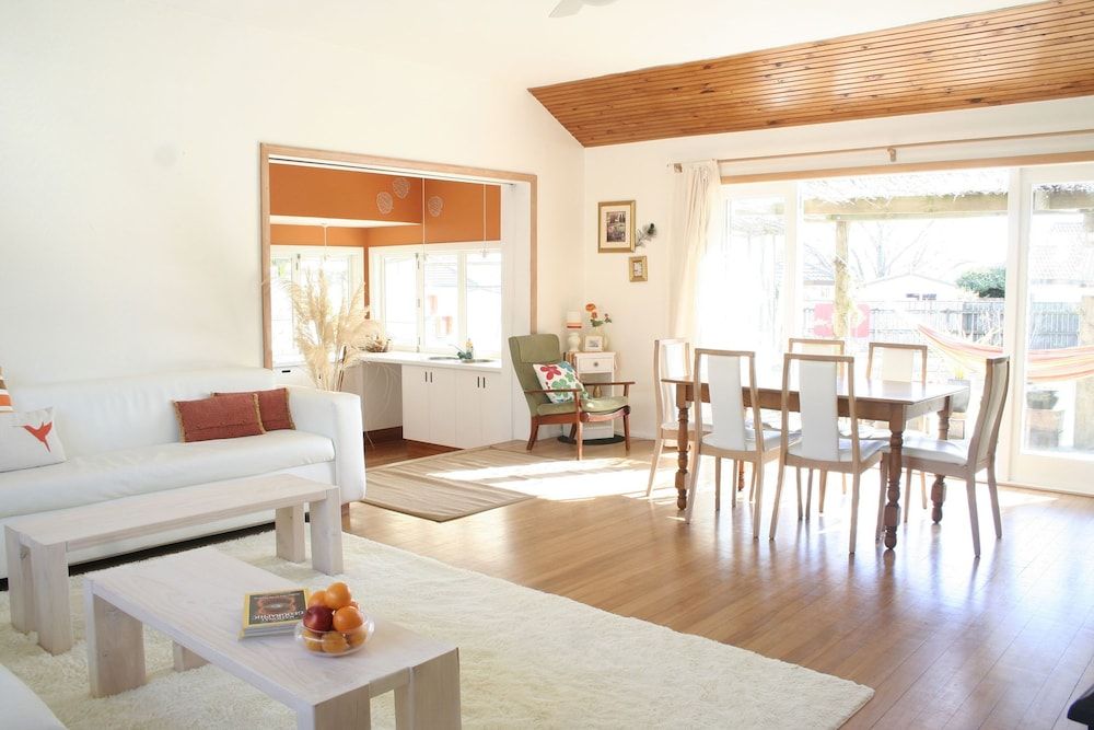 The Beach House Nelson 1