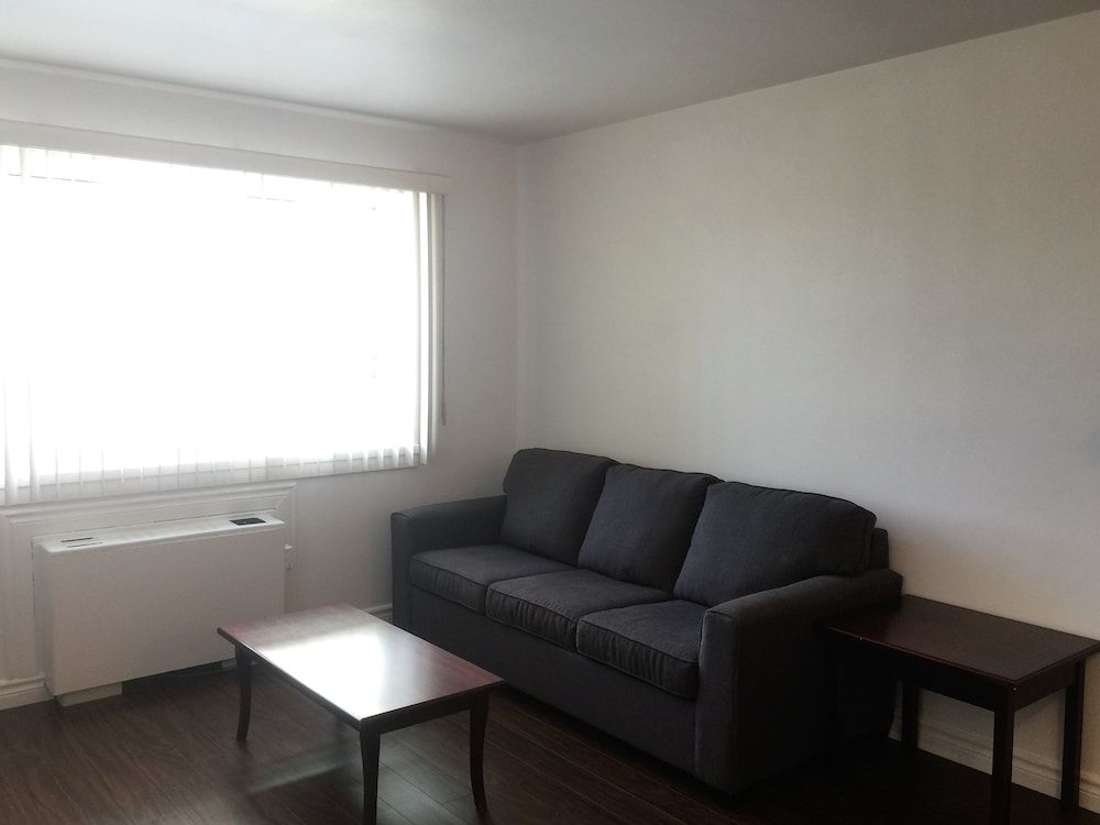 Duvernay Studios and Suites 3