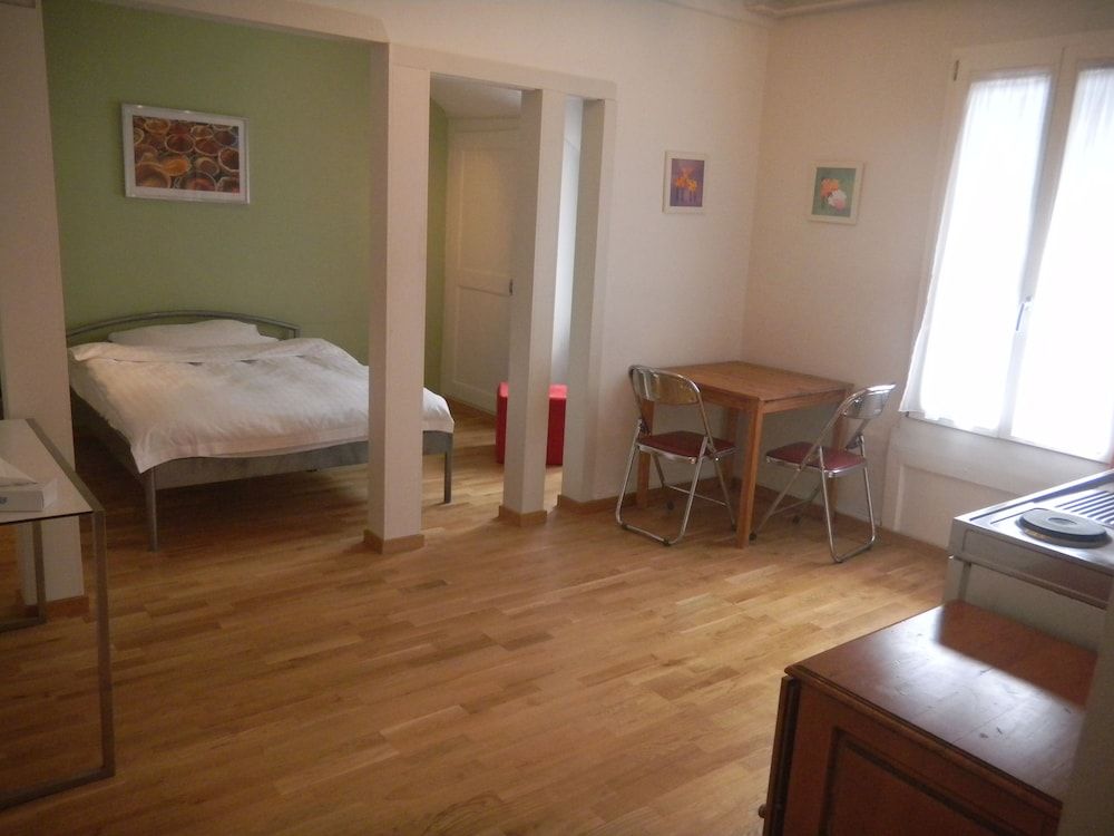 Alplodge Hostel 2 Alplodge Hostel 2