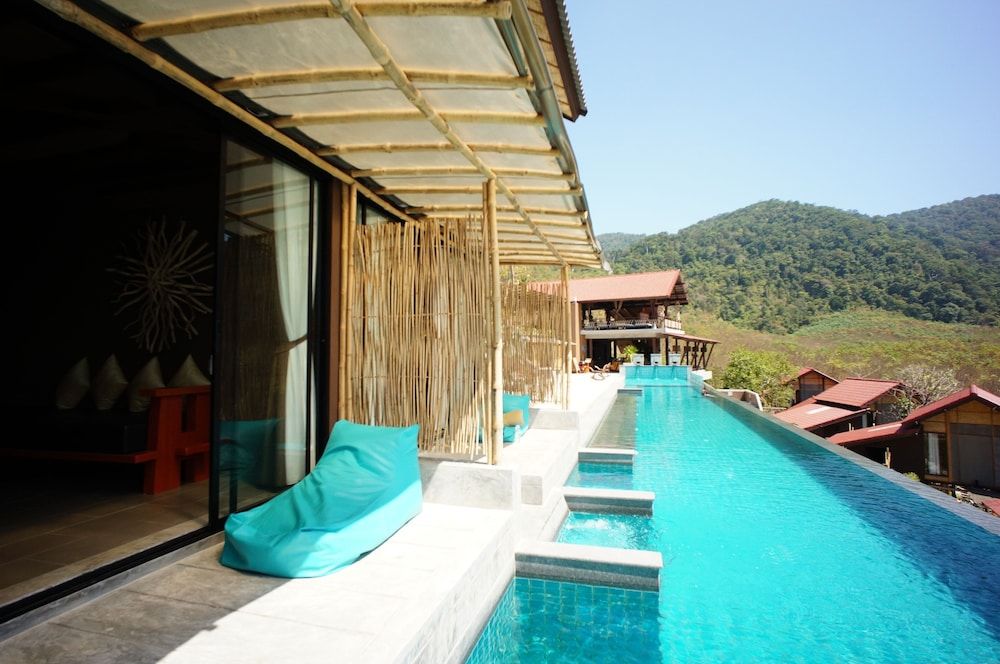 Alama Sea Village Resort 3