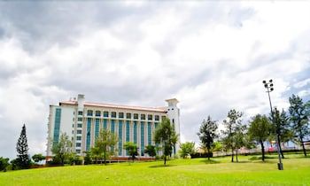 Nilai Springs Resort Hotel 1