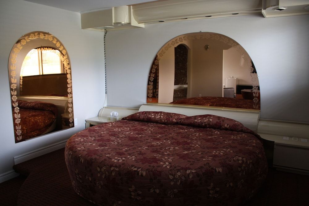 Grand Motel St-Hubert