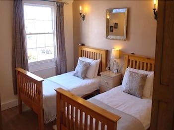 The Kings Arms Hotel 3