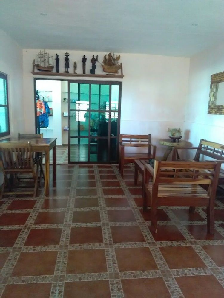 El Perico Marinero 2