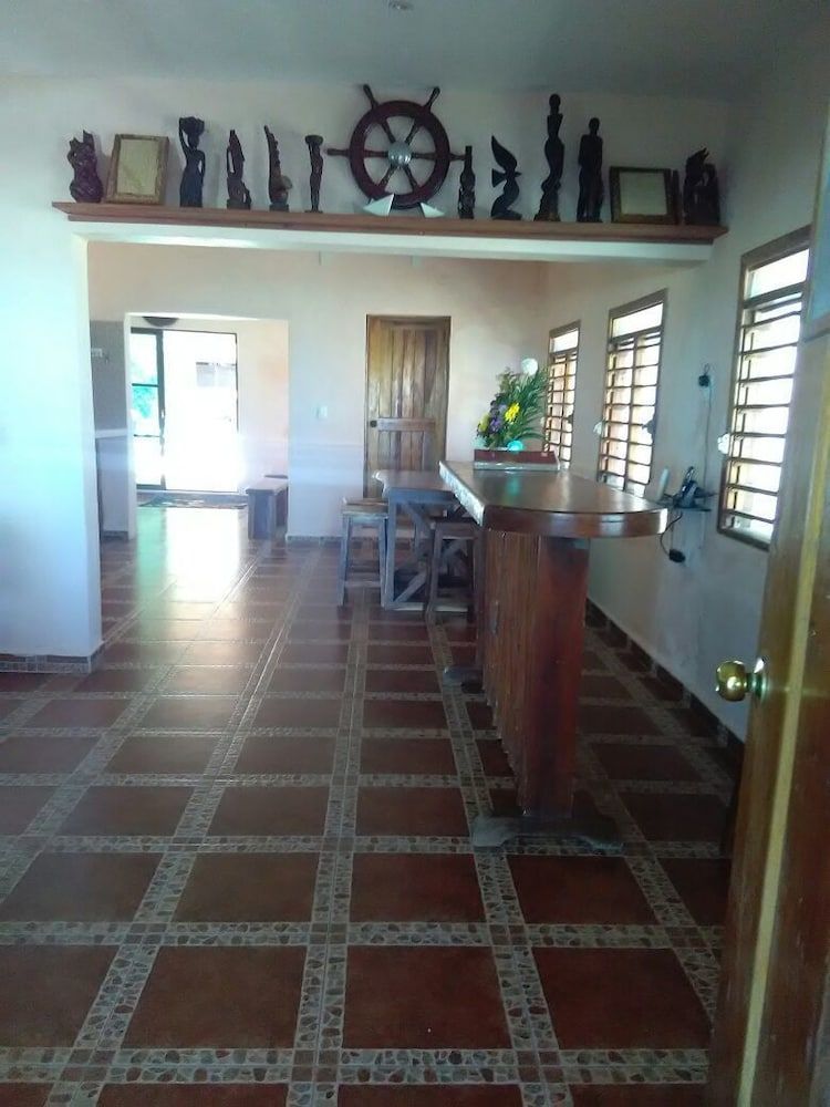 El Perico Marinero 3