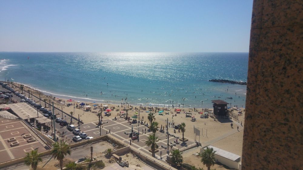 Marom Hof Hacarmel Apartments 1