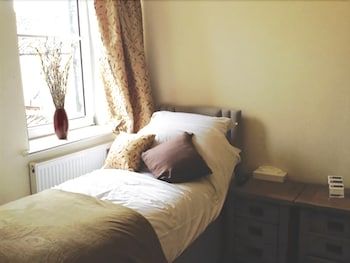 The Cross Keys Inn 2