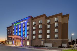 Holiday Inn Express & Suites Ottawa East - Orleans