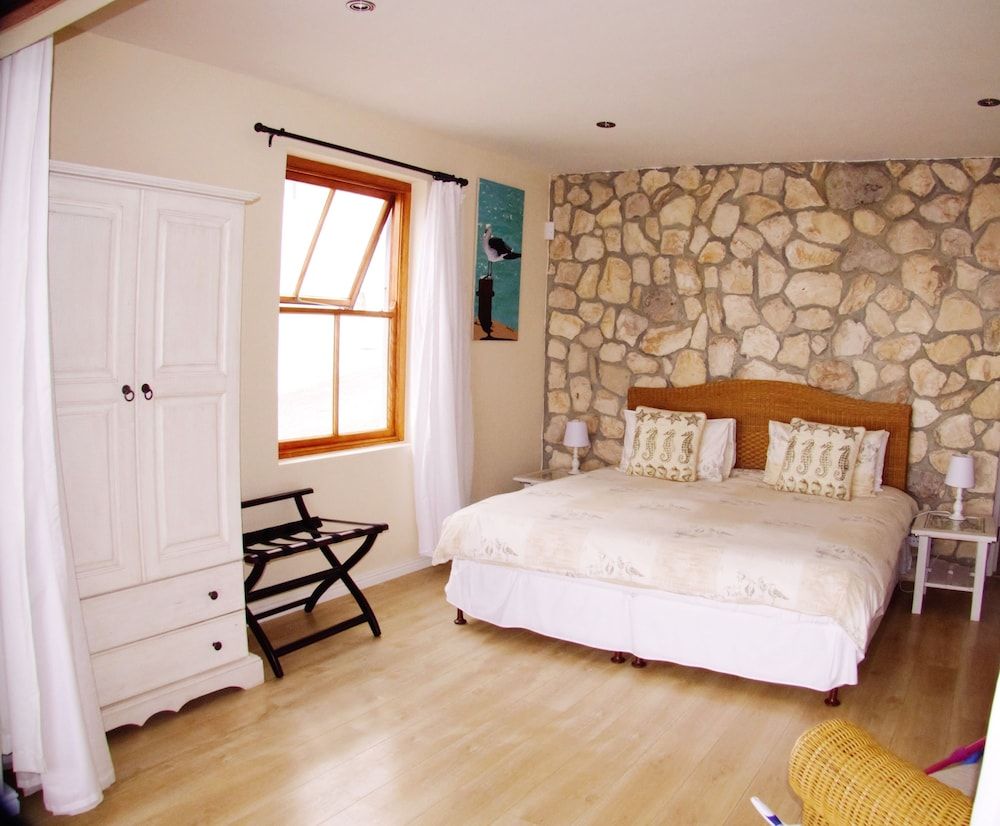 Kleinzee Oceanfront Guesthouse 3