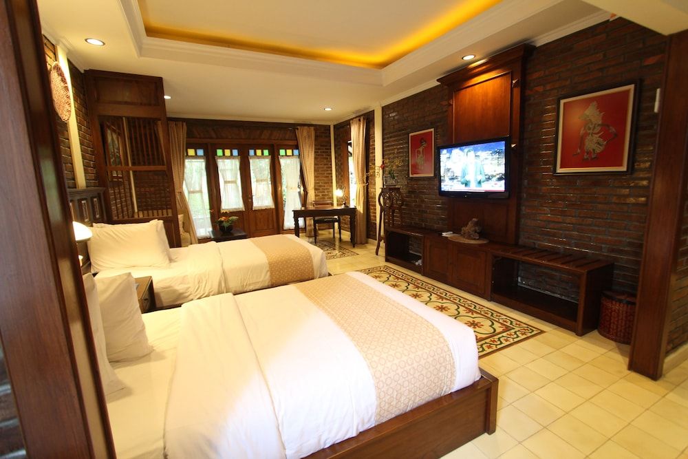 Duta Garden Boutique Villa 1