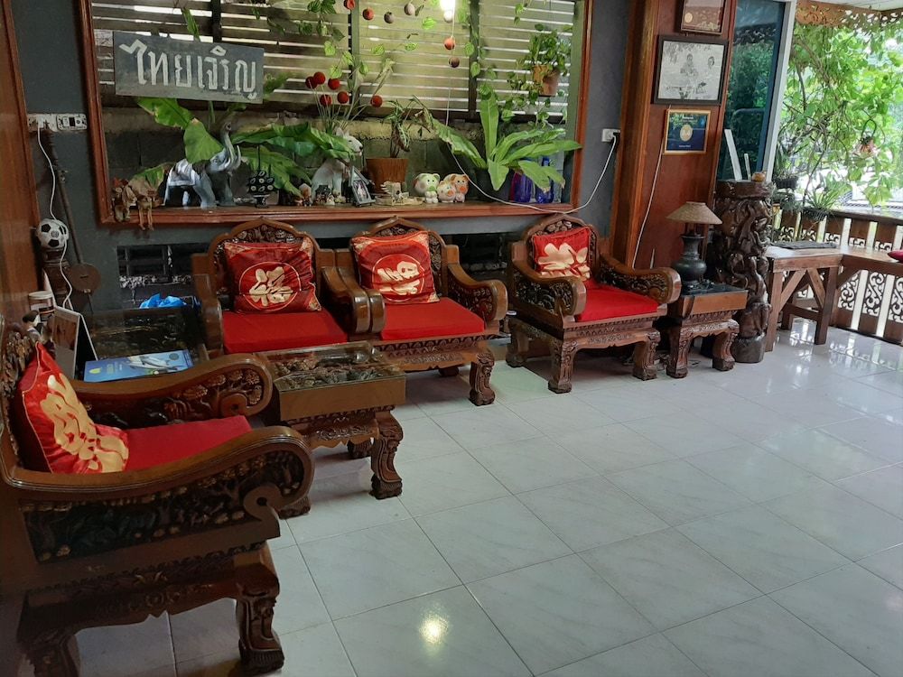 Vanlisut Hotel Ngamwongwan 2