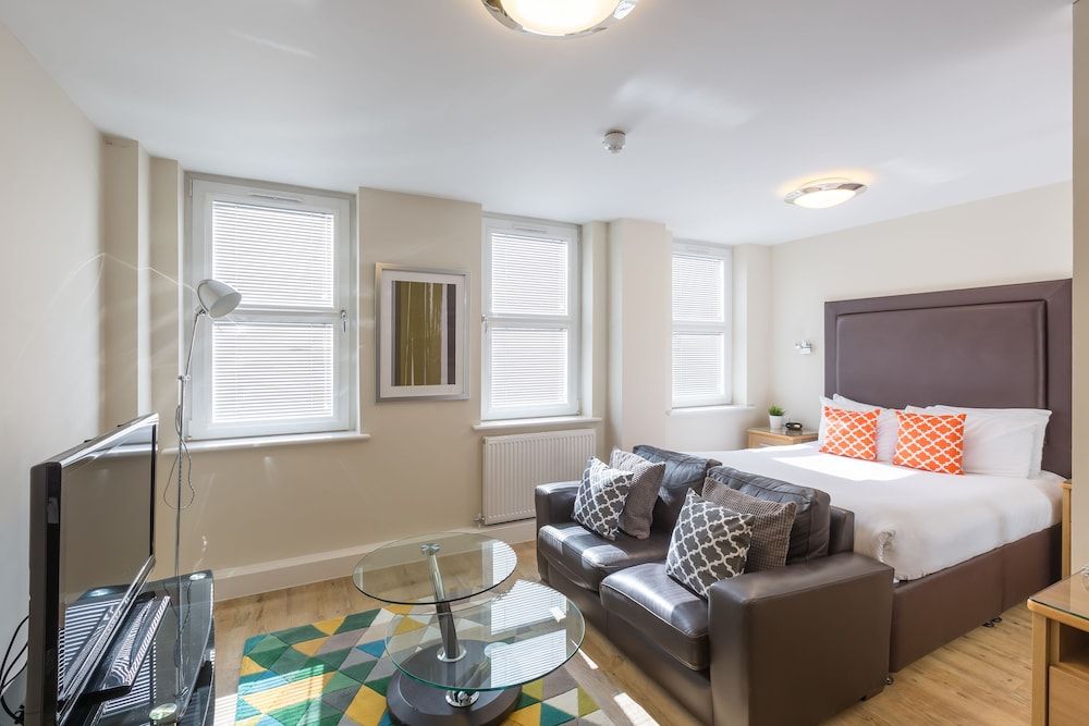 Central House by House of Fisher 2