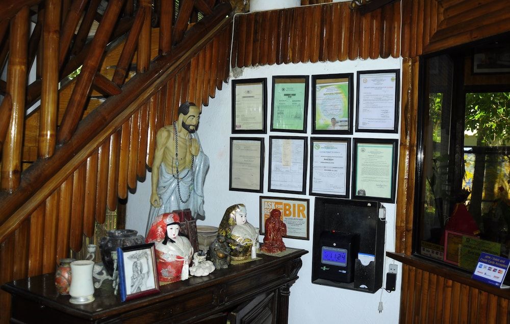 The Coral Blue Oriental Beach Villas & Suites 2