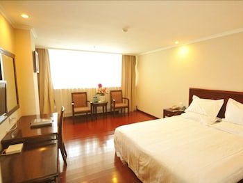 Greentree Inn Shantou Haibin Road Chousha Building