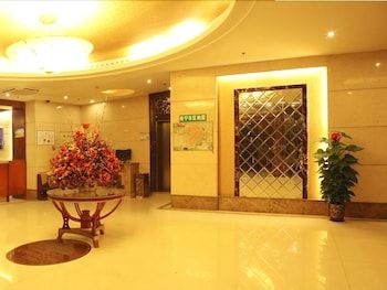 GreenTree Inn NanNing LangDong Hotel 2