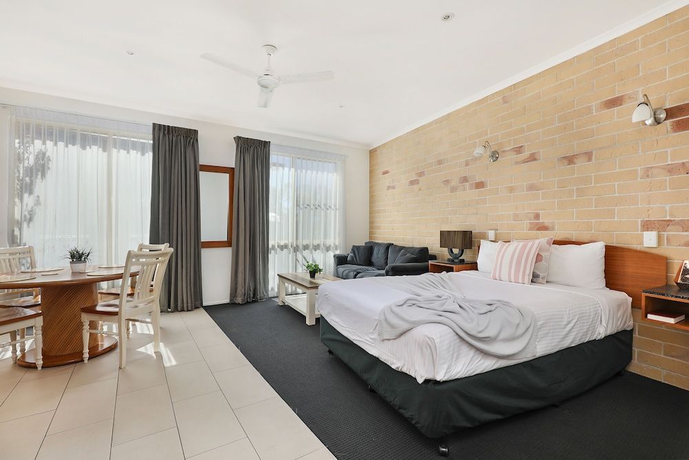 Caboolture Riverlakes Motel 2