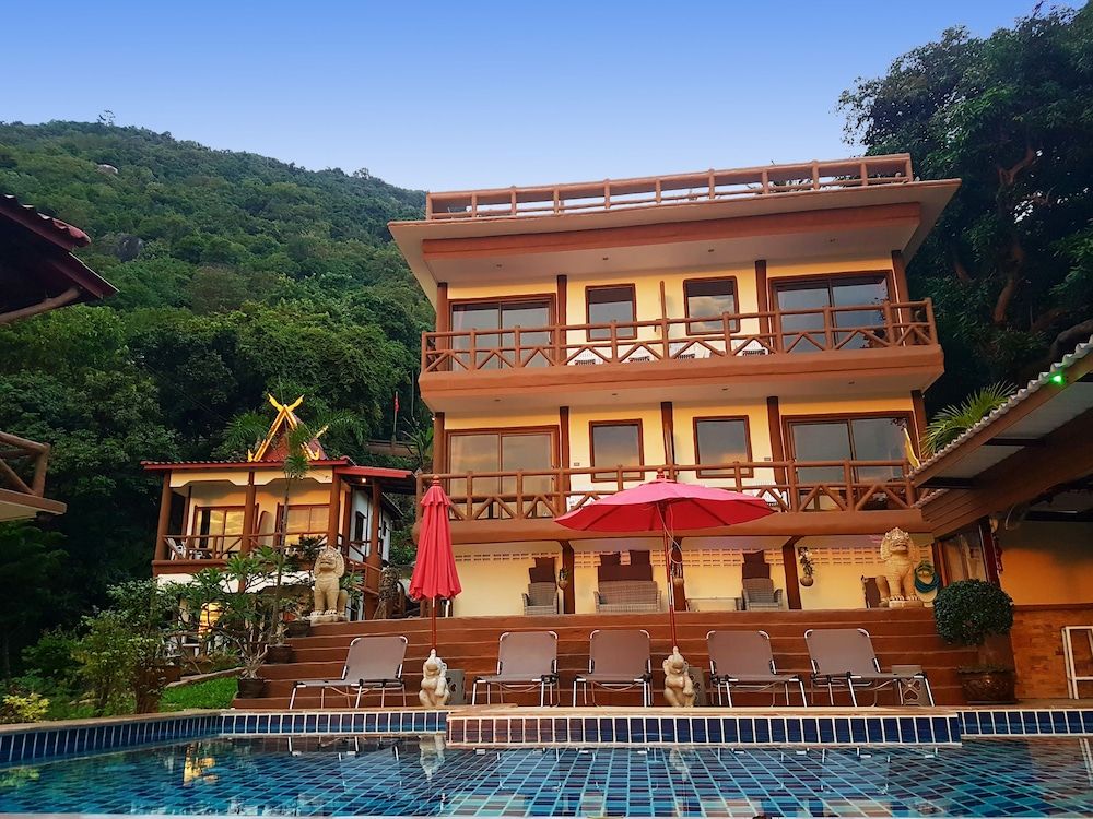 Moonstone Villa 3 étoiles à Baan Tai