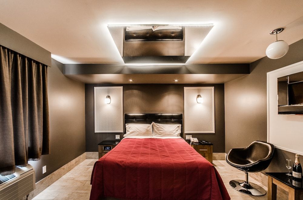 Olux Hotel Motel & Suites